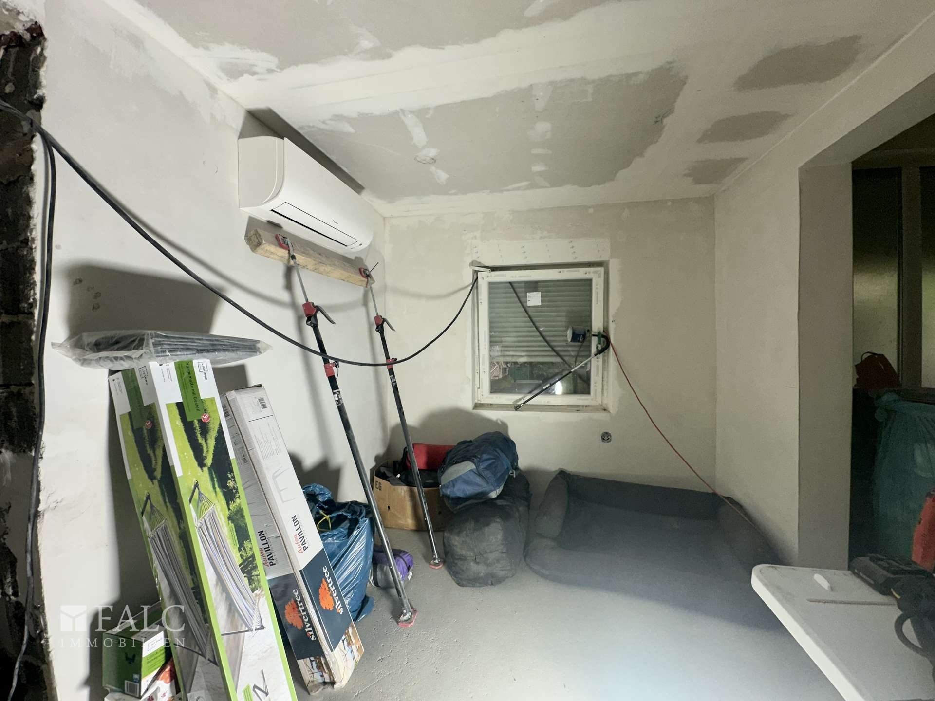 Arbeitszimmer Einliegerwohnung